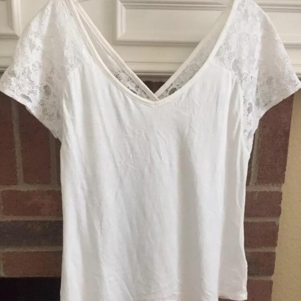 Express White Lace Flora Shirt Small Blouse - Picture 1 of 8